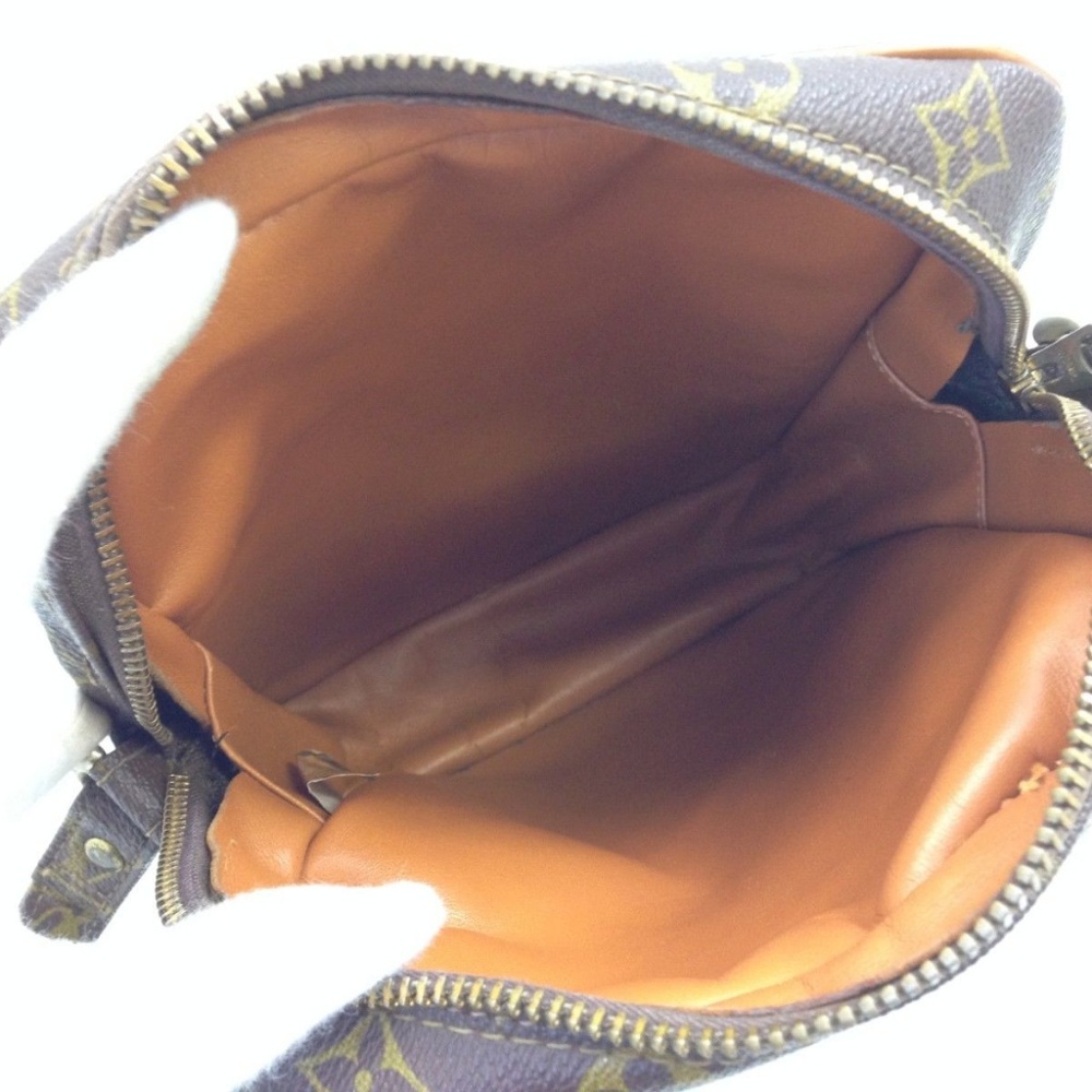 Louis Vuitton Crossbody bag Petit Shoulder leather - Picture 7 of 8